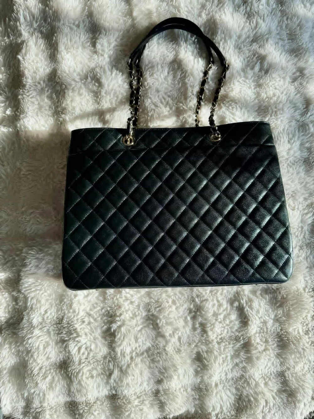 BRAND NEW Chanel Black Quilted Chain-Handle Tote with Matching Wallet - Picture 12 of 16